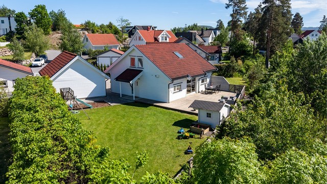 Velkommen til Høvikskogen 10