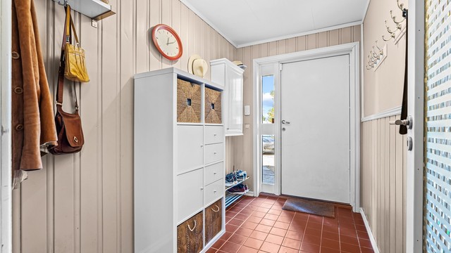 Entré - gang med gode oppbevaringsmuligheter for yttertøy o.l.