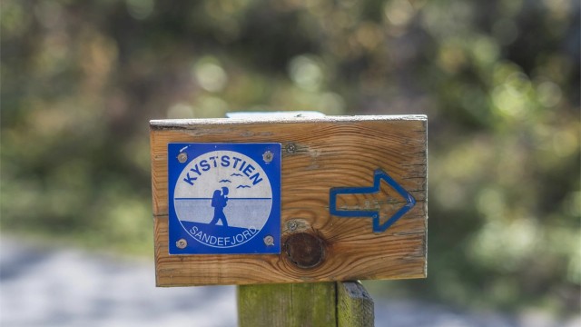 På Vesterøya har man rikelig med turmuligheter i skogen, og langs kysten. Det er godt oppmerkede løyper rundt omkring. Populært året rundt.