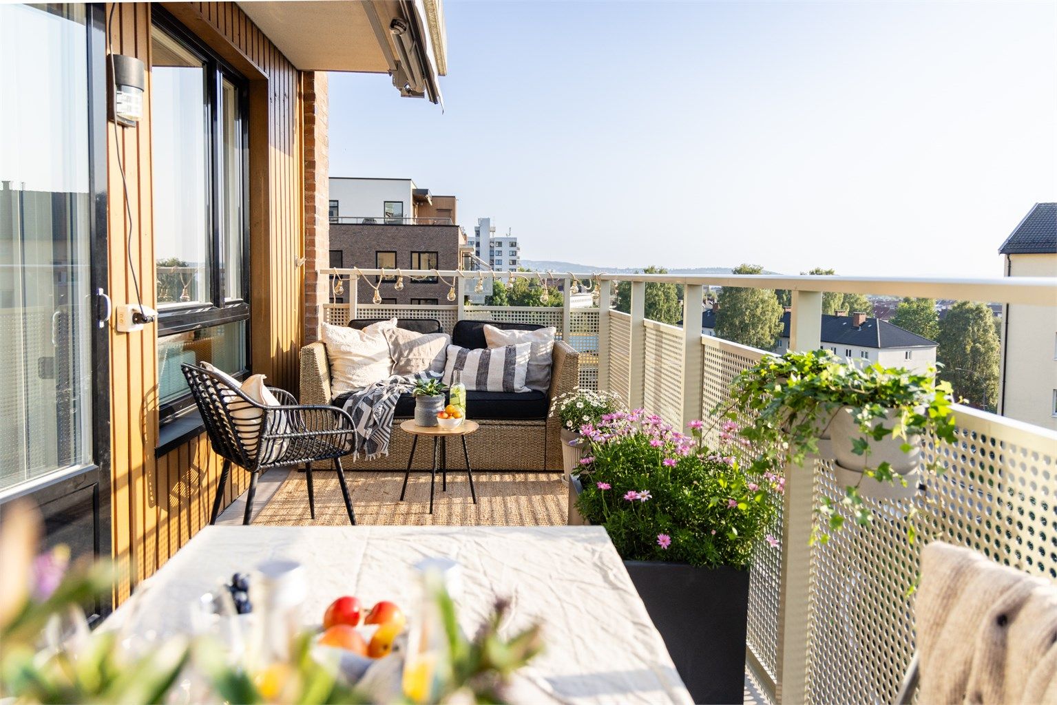 Leiligheten ligger attraktivt til i det veletablerte prosjektet Grefsen Stasjon, som strekker seg fra Sinsen til Storo.