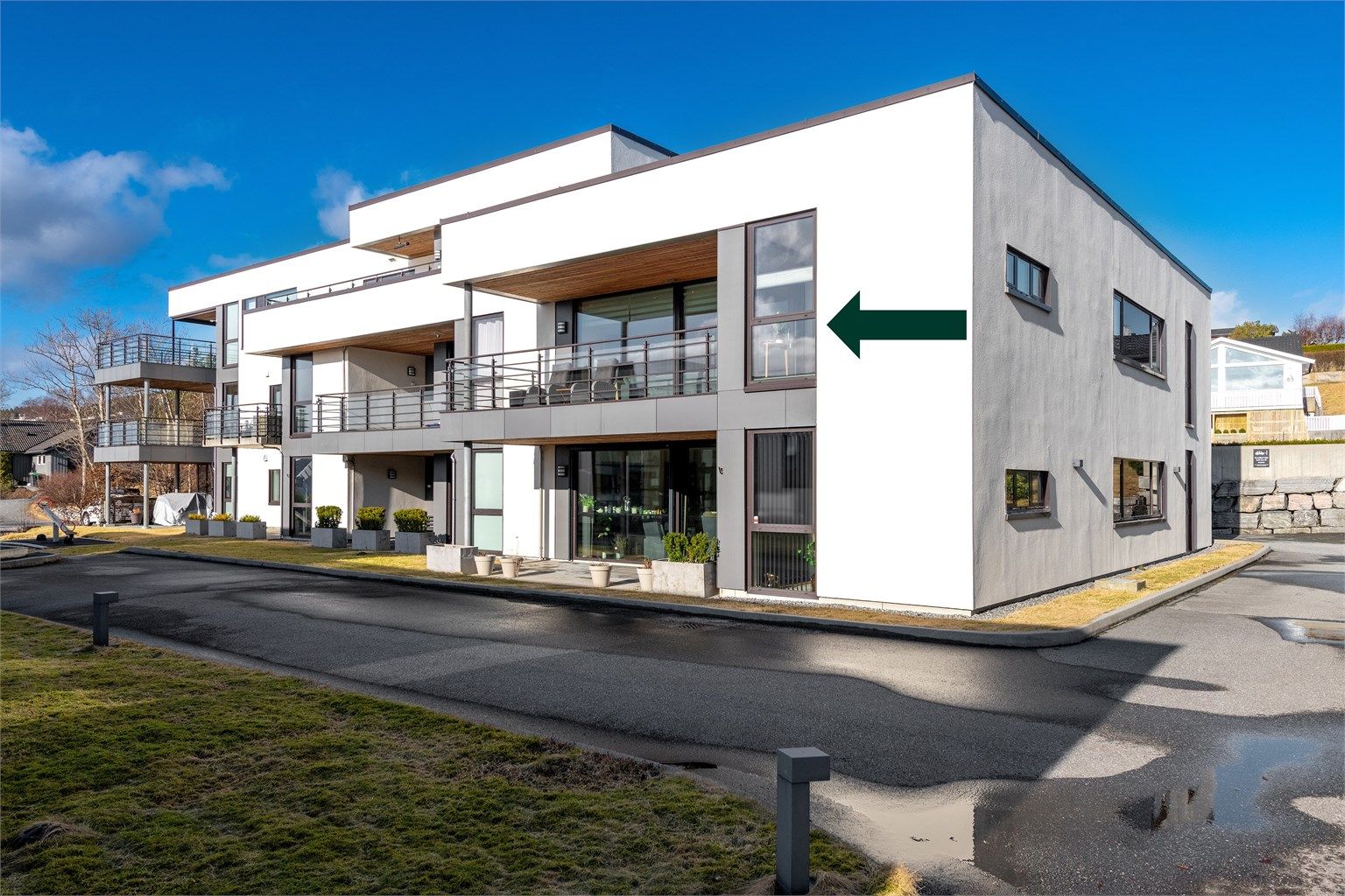 Velkommen til Borgundfjordvegen 64A presentert av Krogsveen v/Eiendomsmegler/Partner Marit Stuen Aursnes