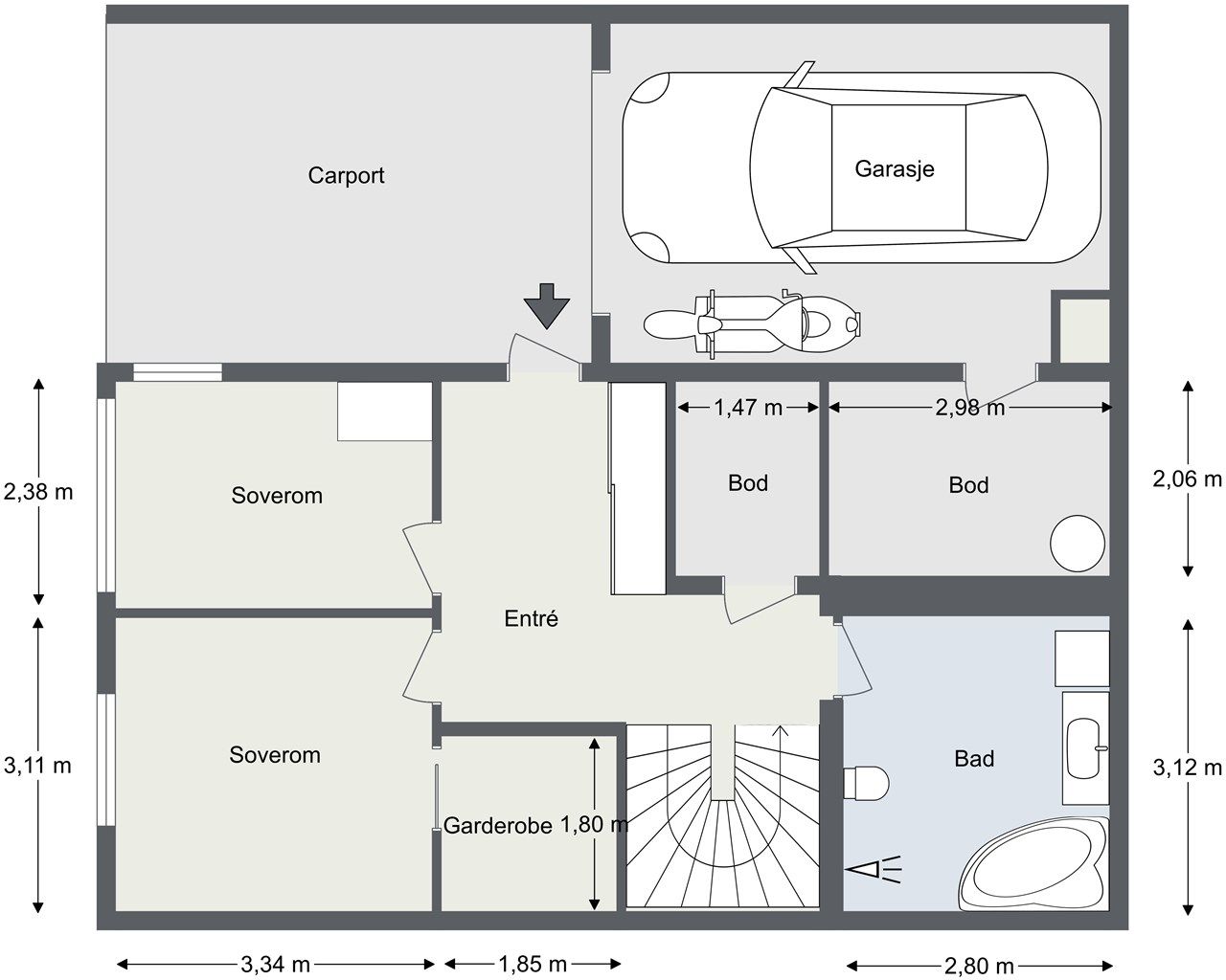 Førsteetasjen er praktisk innredet med entré, to soverom, bad, bod, garderobe og direkte tilgang til carport og garasje