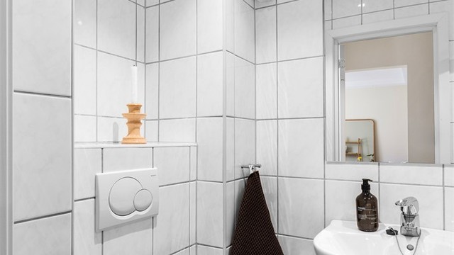 Himlingen har innfelte downlights som ble installert i 2021.