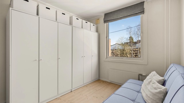 Det andre soverommet har god plass til garderobeskap og egner seg godt som barnerom, gjesterom eller kontor.