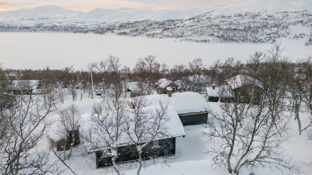 Oppdal kommune (600 moh) forener Dovrefjell, Trollheimen og det som lokalt kalles Østfjella.