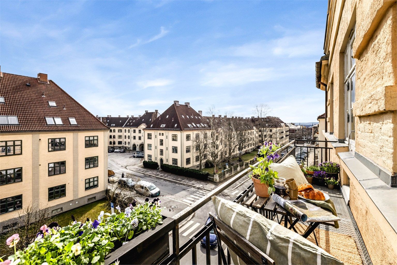 Velkommen til Hegermanns gate 10B! - Presentert av Marius Iversen v/ Eiendomsmegler Krogsveen. Foto: Bjørnar Solberg.