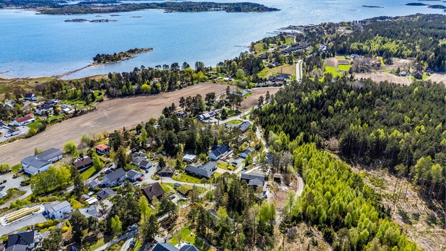 Sommerstid er det et stort pluss med sykkelavstand til flere fine badesteder.