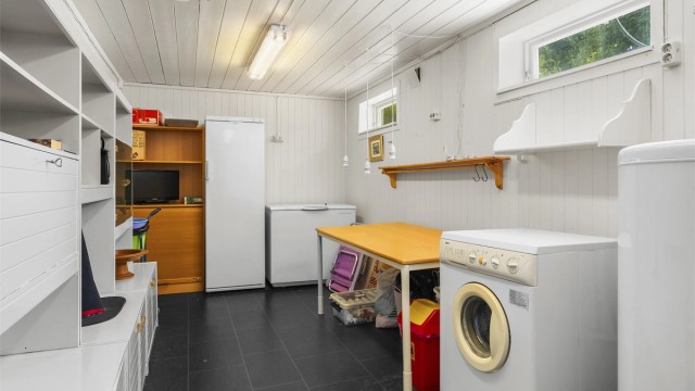 Vaskerom. Deler av dette rommet er bodrom som ikke er omsøkt og godkjent hos kommunen.