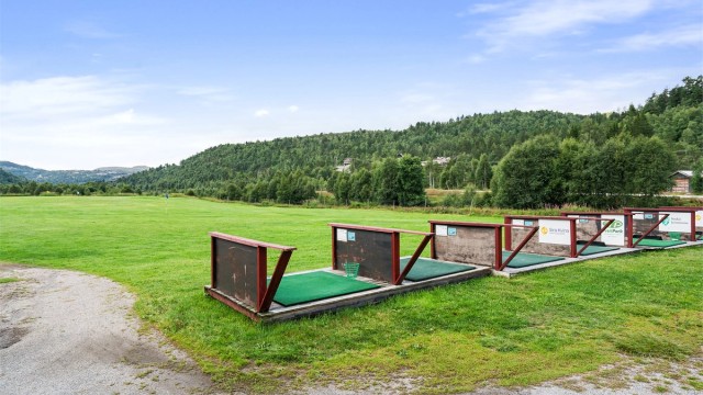 Sirdal Golfpark er et populært tilbud for golfentusiaster gjennom sommersesongen.