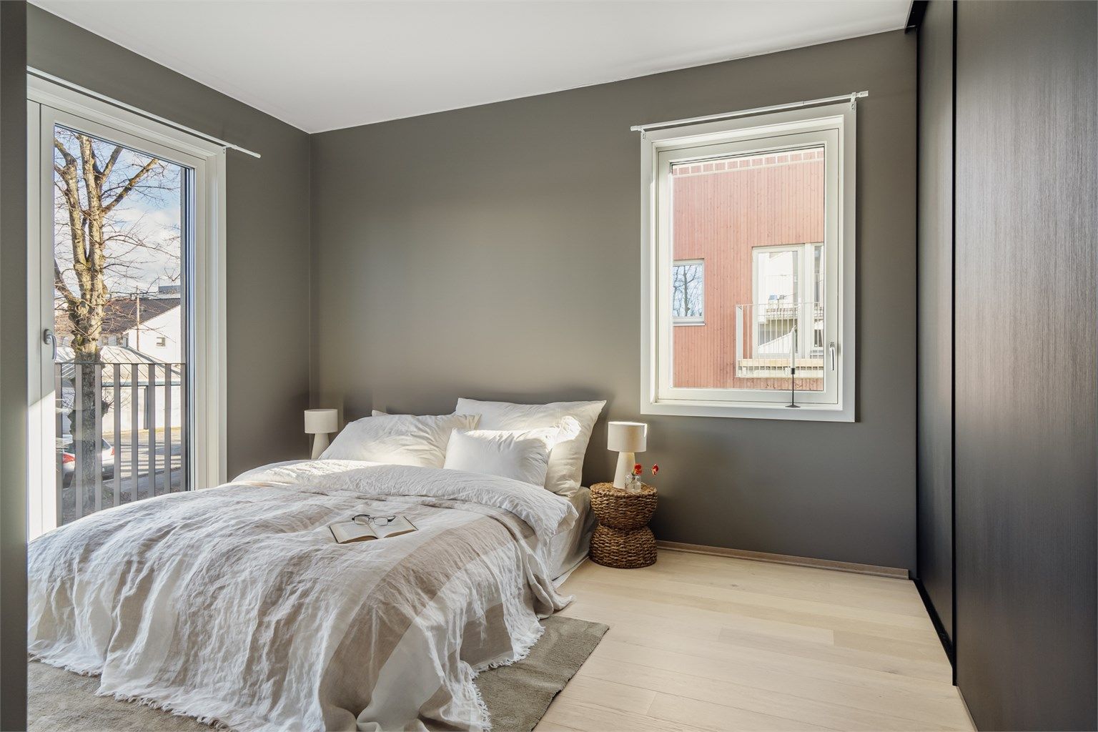 Med tre soverom er leiligheten et reelt alternativ for en familie med hjemmeboende barn. 