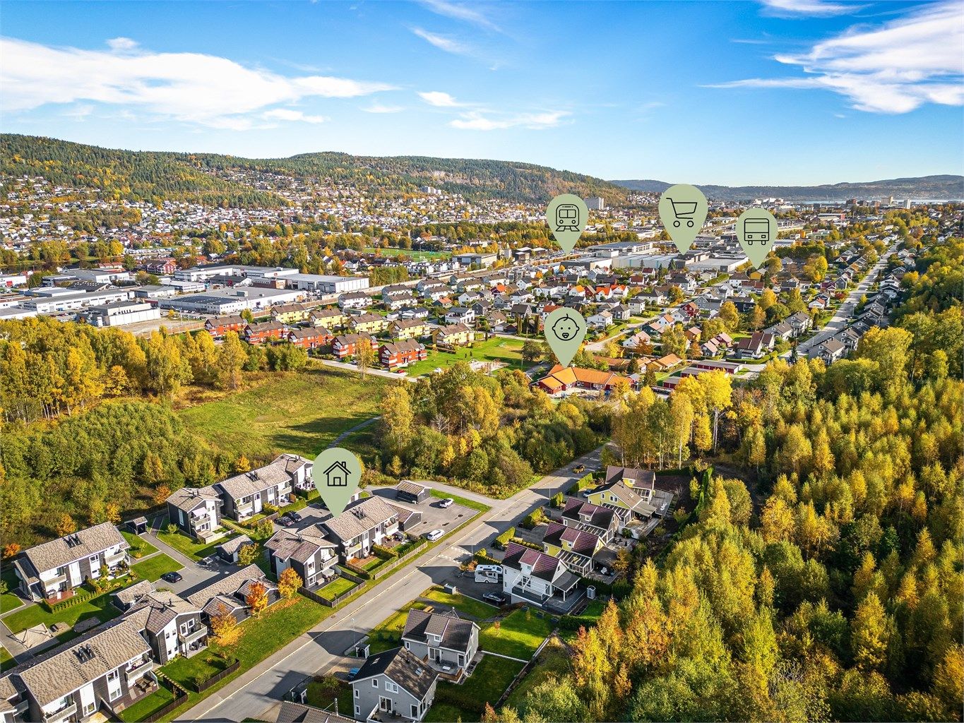 Boligen ligger i et etablert og rolig nabolag med kort vei til det meste man trenger i hverdagen. 
Foto: Stine Prøitz Jørgensen