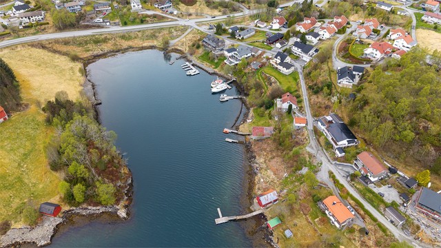 Flere flotte turområder i nærheten, som Mausavannet og turstier på Sulafjellet.