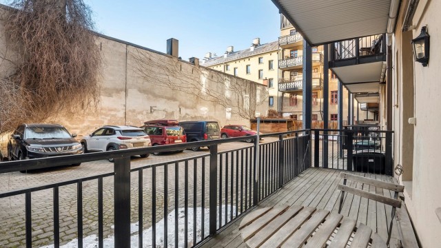 Velkommen til Cort Adelers gate 35 B.
Oppussingsobjekt med stor balkong og mulighet for parkeringsleie.