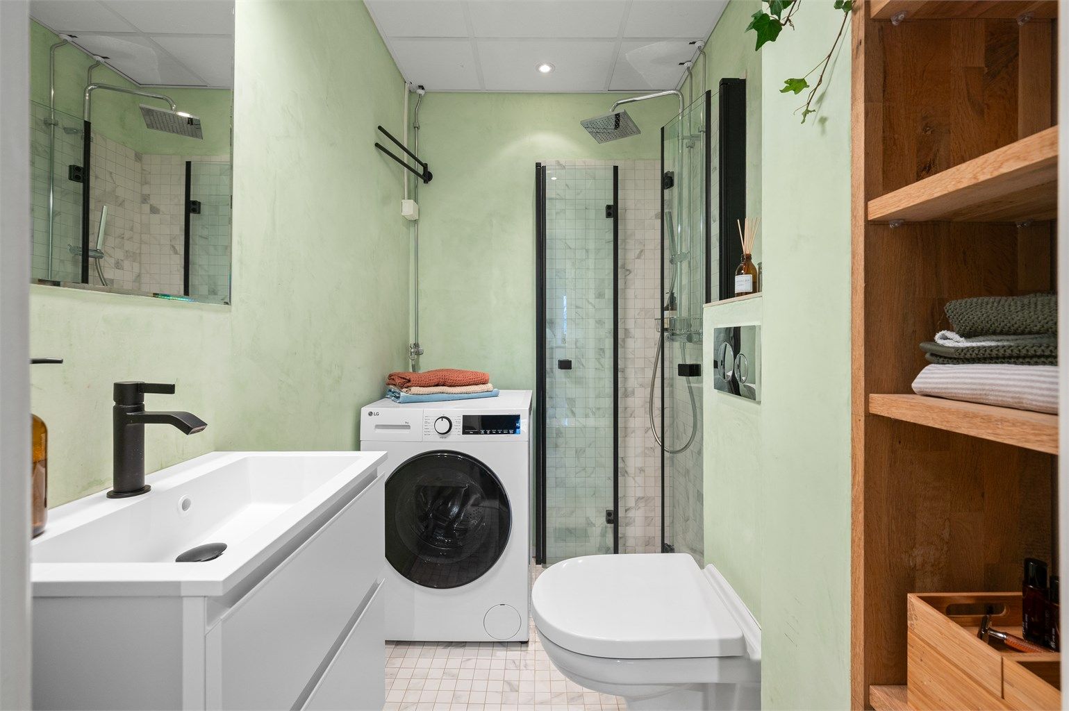 Baderommet ble totalrehabilitert i regi av aksjelaget i 2007 og overflateoppusset i 2022.