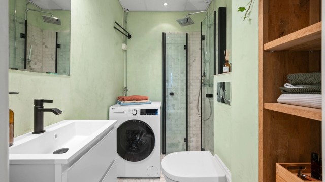 Baderommet ble totalrehabilitert i regi av aksjelaget i 2007 og overflateoppusset i 2022.