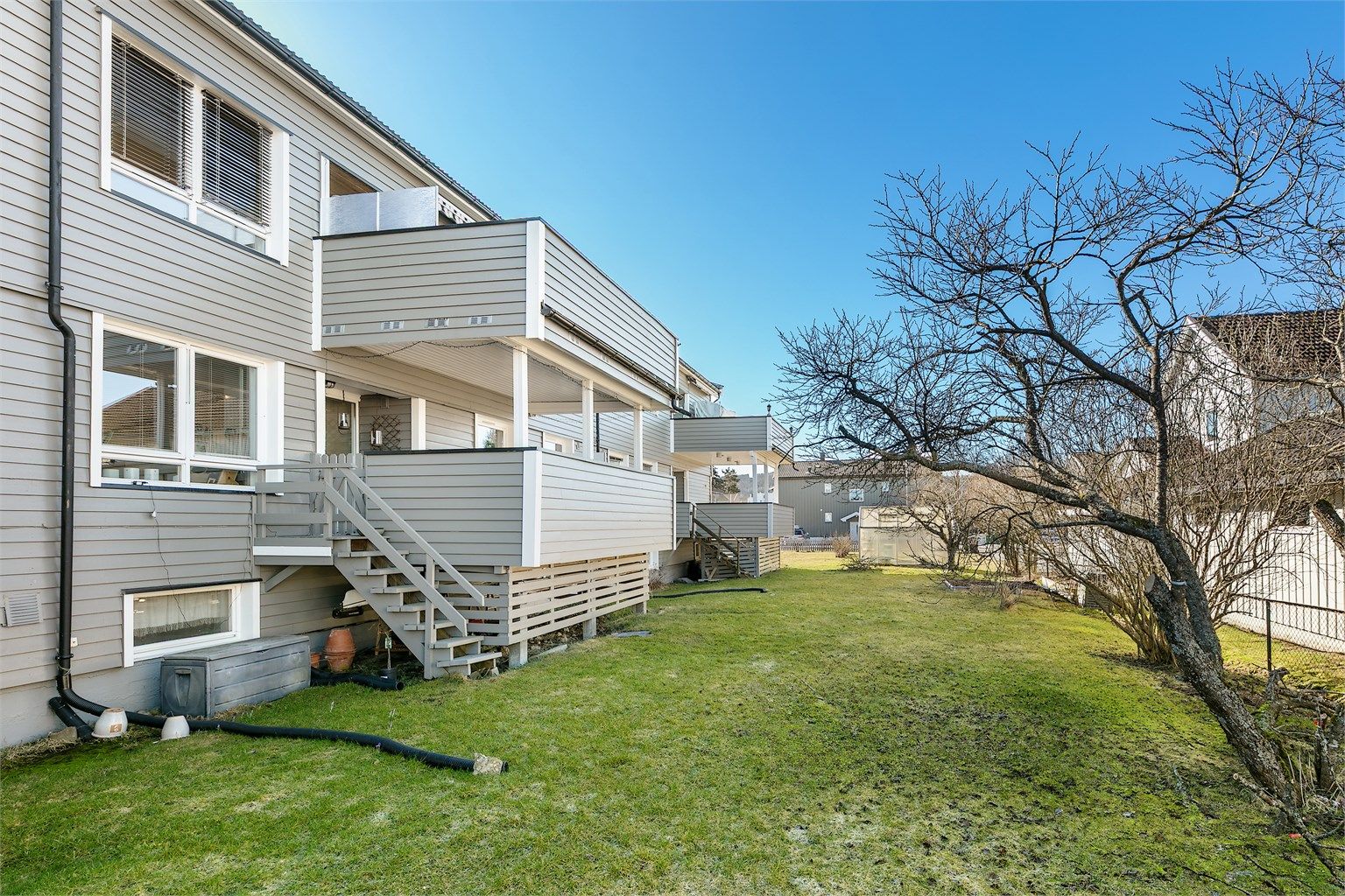 Eiendomsmegler Krogsveen v/Per Inge Hunvik ønsker velkommen til Henrik Wergelands gate 10A