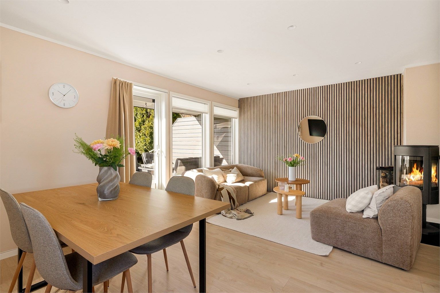 Lys, innbydende og lekker halvpart av tomannsbolig