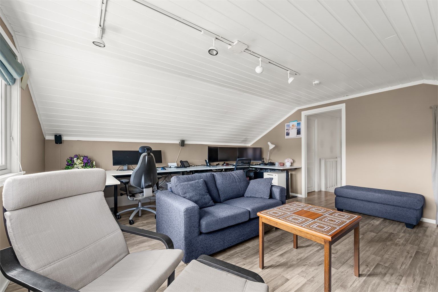 Lotsstuen kan deles inn i flere soner 
