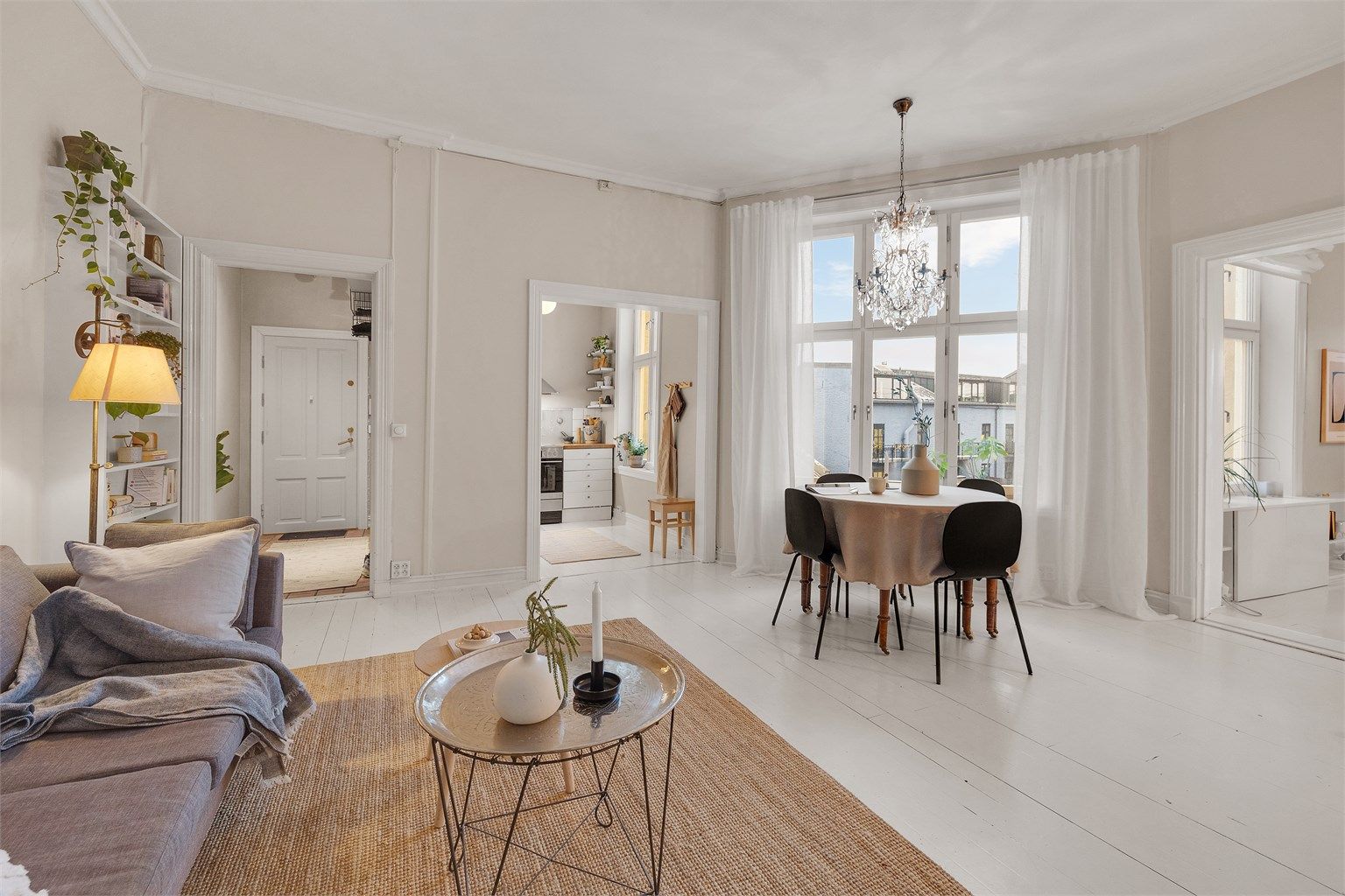 Velkommen til Olaf Ryes plass 1A - presentert av Eiendomsmegler Krogsveen v/ André Gartland Hoff! Foto: Markus Andersson