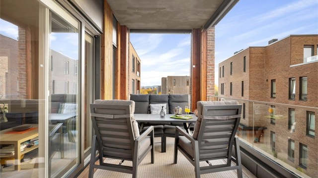 15 kvm sydvestvendt balkong