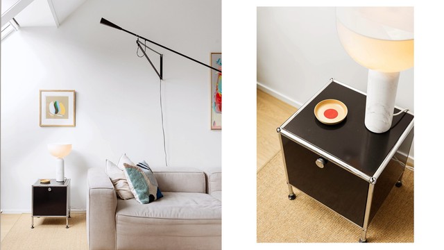 Sisal, eik og stål møtes i stuen og danner den samme rolige materialpaletten som preger resten av boligen.