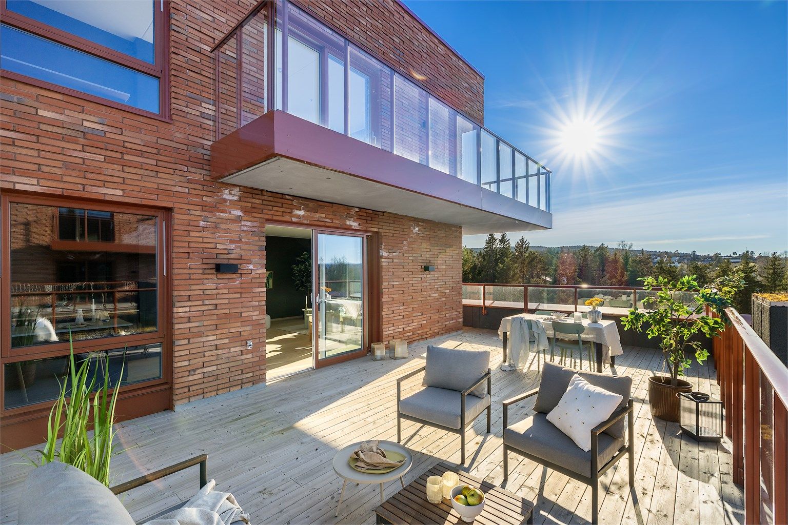 Her kan du nyte solrike dager.