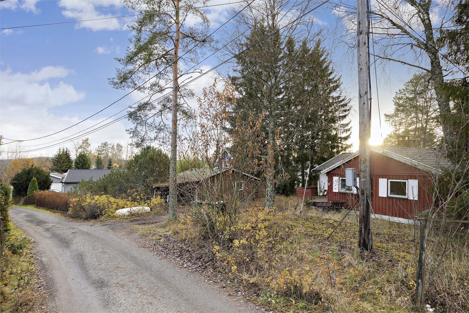 Tomten er på ca. 961 kvm. 