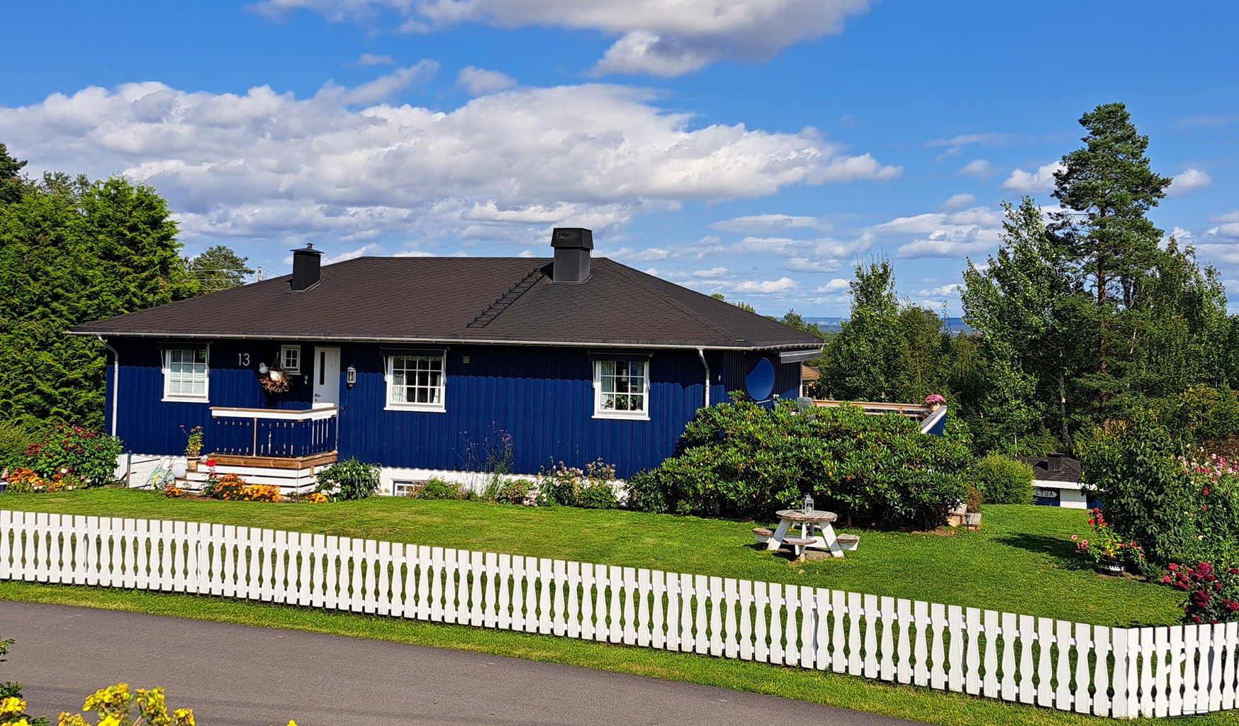 Krogsveen v/ Emilio de Paoli Dunne | Liavegen 13 