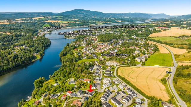 Kort vei til skoler, barnehager og Eidsvoll sentrum.