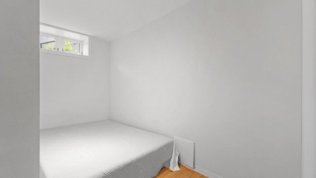 Bod 1 - Det er satt lettvegger i stue og laget rom benyttet til soverom (ikke omsøkt)