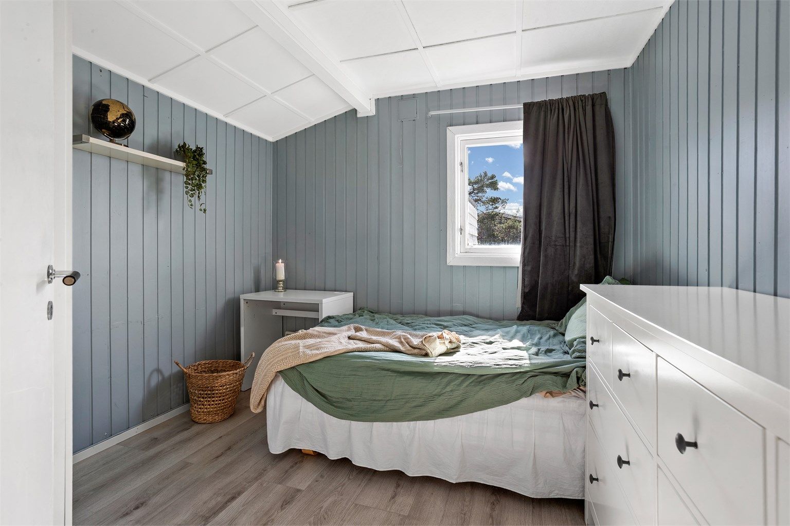 Soverommene har en god størrelse.