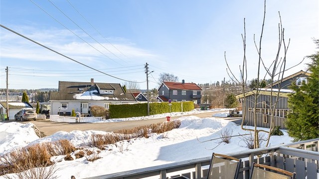 Rolig og fredlig med utsikt utover nabolaget.