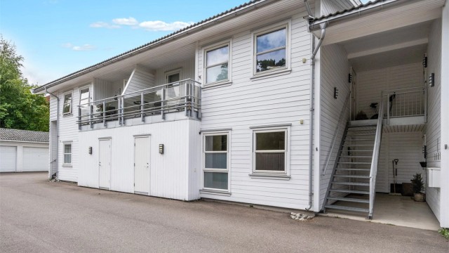 Leiligheten tilhører Sameiet Medusa Park som ble ferdigstilt i 2010