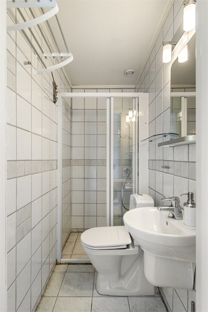 Dette badet er utstyrt med varmekabler i gulvet.