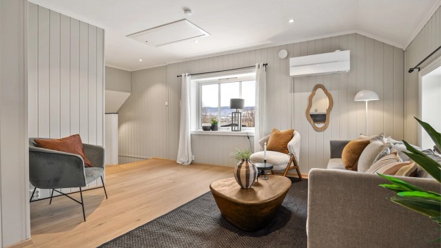 Overflater har blitt oppusset i nyere tid iflg. selger.