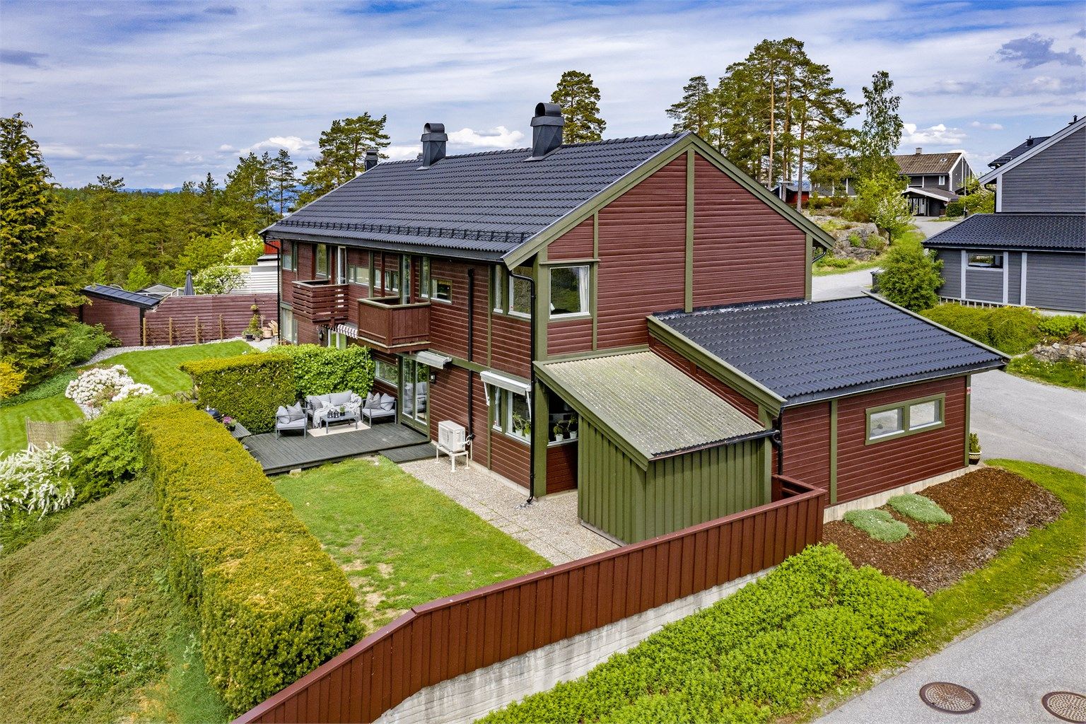 Sebastian Håbesland v/Krogsveen presenterer Sagveien 1 - bolig på Trollåsen med solrik beliggenhet