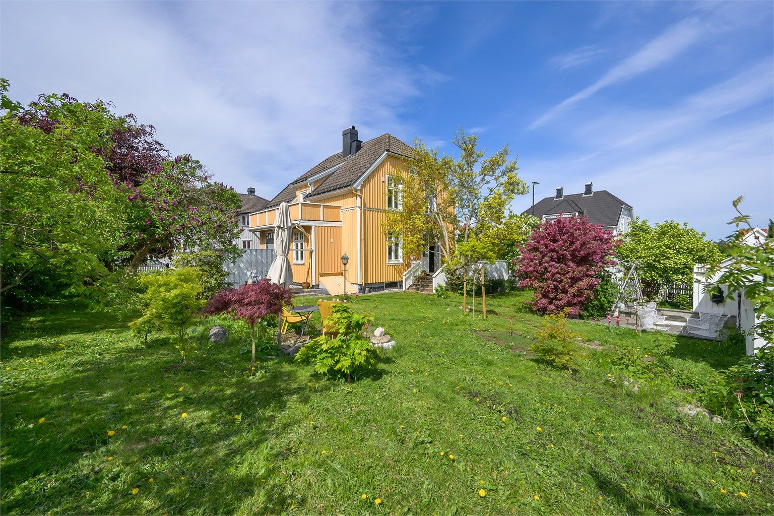 Nydelig, herskapelig villa med en oase av en hage