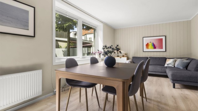 Oppvarming med radiatorer i begge etasjer