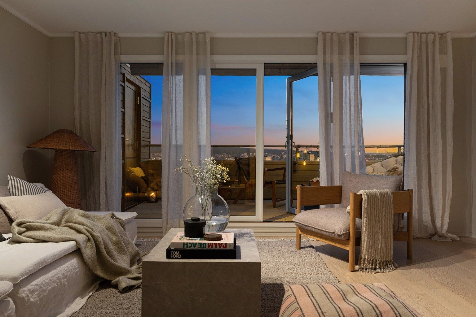 Velkommen til Østreheimsveien 2K - Presentert av Hanne Pettersen v/ Krogsveen Årvoll