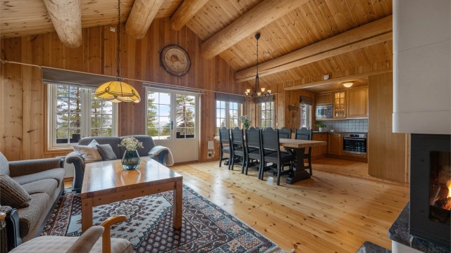 Nydelig og velholdt hytte med 4 soverom og 2 bad. Foto: Fjellmedia