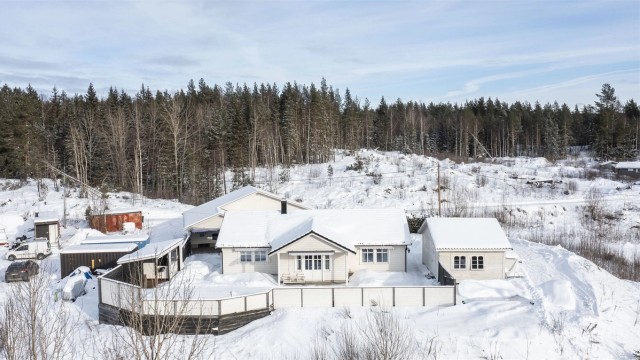 Enebolig med alt på 1 flate