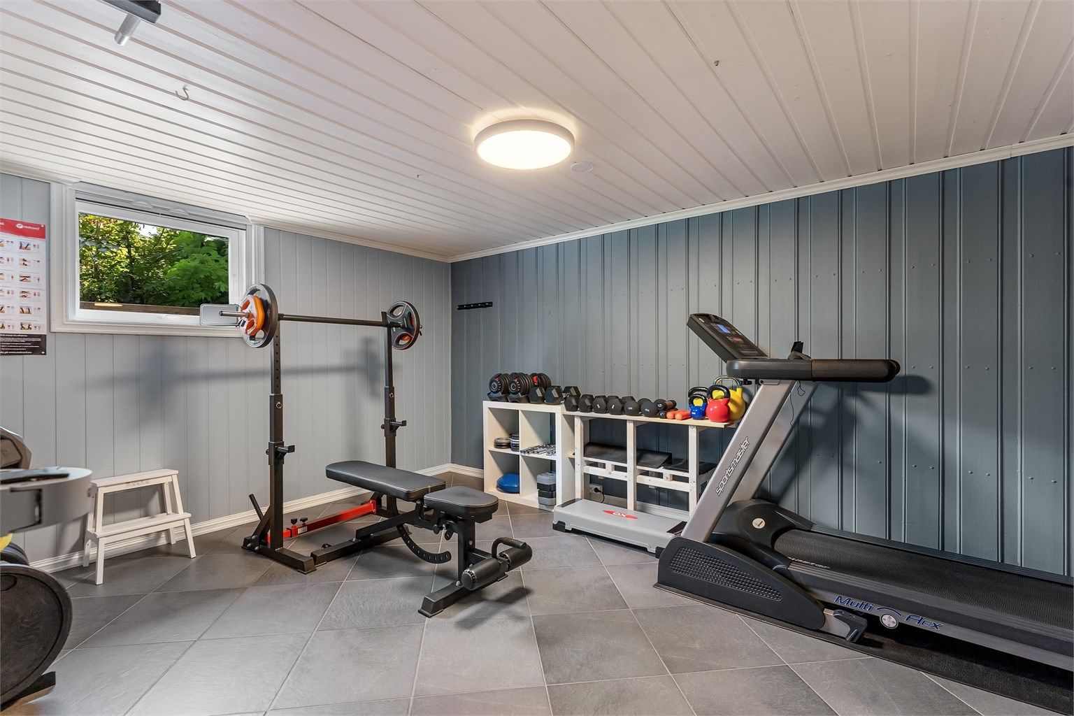 Eget treningsrom i kjelleren, også dette med gulvvarme