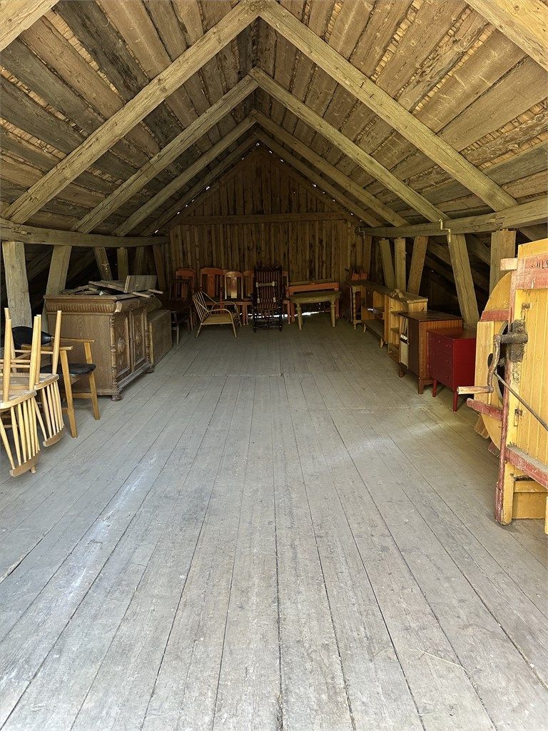 Låve.