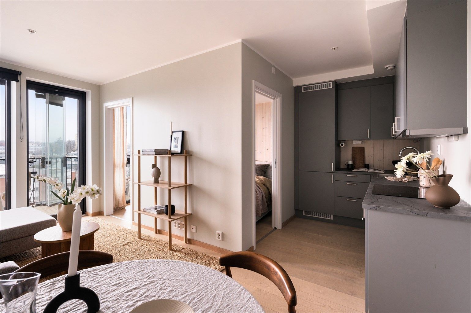 Velkommen til Fyrstikkbakken 14A! Presentert av Halvor L. Heikkilä ved Krogsveen Majorstuen og Oslo Vest