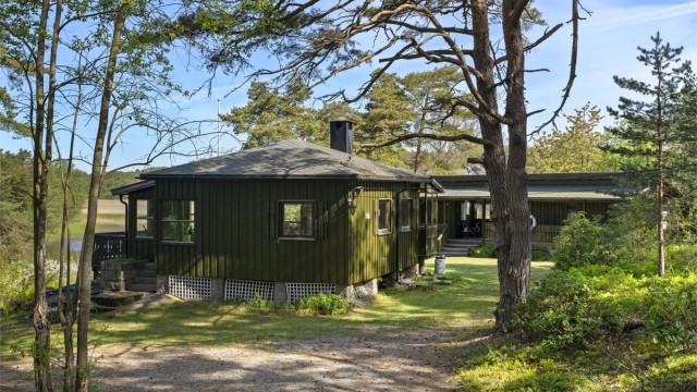 Femdalsund 13 presenteres av Kenneth Graarud Olsen i Krogsveen.