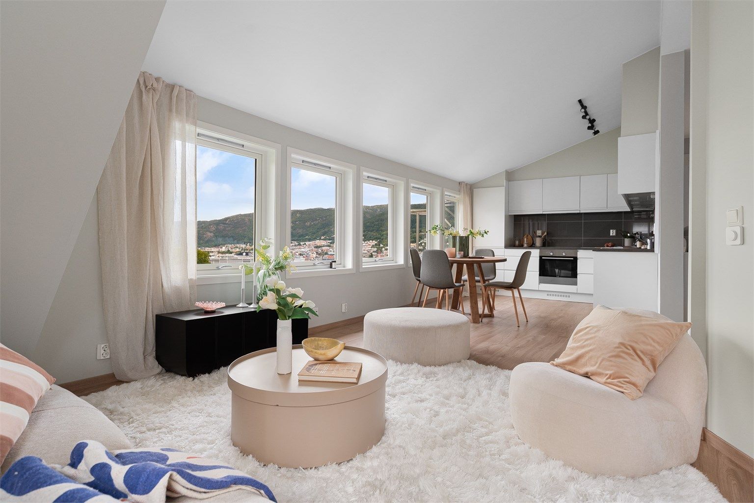 - Velkommen til Svingen 27 -