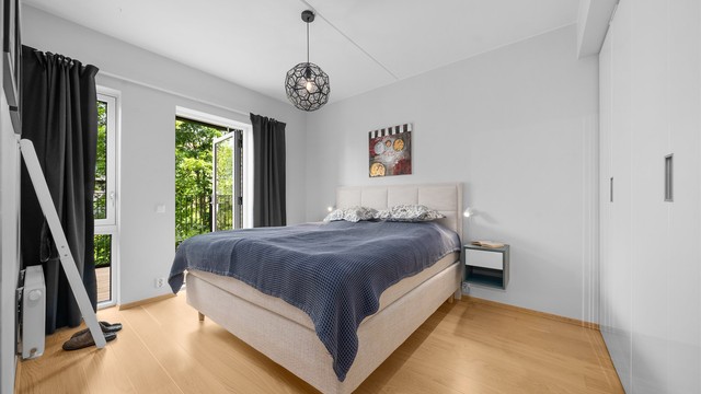 Hovedsoverommet har direkte utgang til en egen, privat balkong.