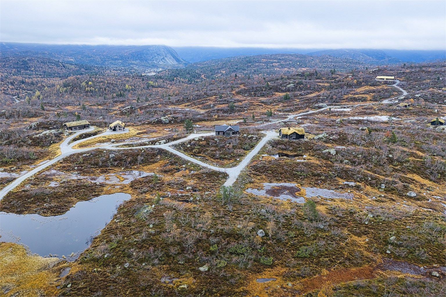 Utsikten med Løefjell og Setesdalen i bakrunnen.