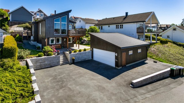 Sjøhagen 9 presenteres av Krogsveen.