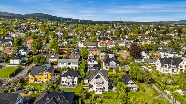 Et trivelig nabolag i attraktivt villastrøk.